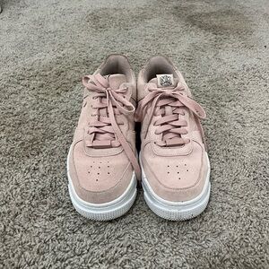 Pink Nike Air Force 1